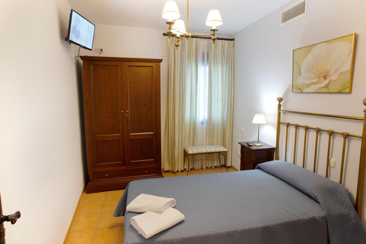 Hostal Rural Zahara 자하라 데 라 시에라 외부 사진